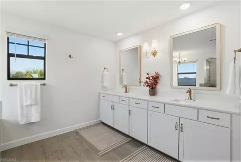 Bath - 18579 Ives Dr, Estero, FL 33928 photo 3 of 5