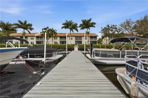 182 Newport Dr #1003, Naples, FL 34114