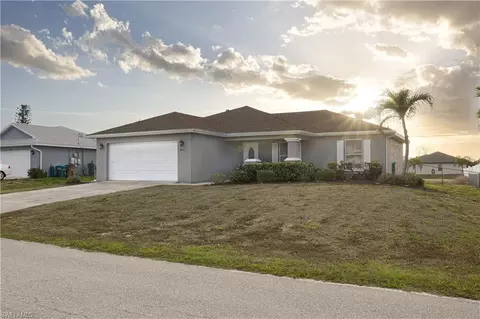 2212 NE 5th Ave, Cape Coral, FL 33909