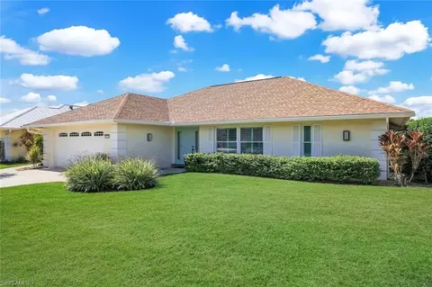 9632 Campbell Cir, Naples, FL 34109