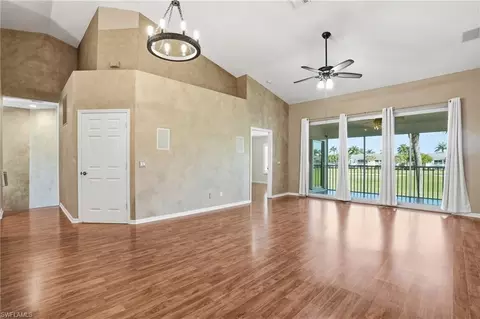 5944 Sand Wedge Ln #1106, Naples, FL 34110