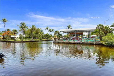 View/Area - 2778 Shoreview Dr, Naples, FL 34112 photo 1 of 7