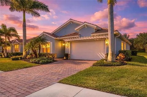 14520 Stern Way, Naples, FL 34114