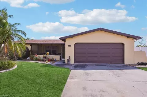 1116 SE 30th Ter, Cape Coral, FL 33904