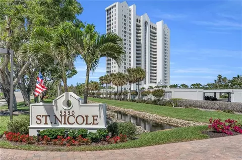 5550 Heron Point Dr #304, Naples, FL 34108