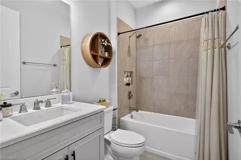 Bath - 4653 Centaurus Cir, Naples, FL 34120 photo 2 of 2