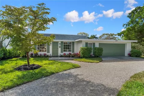 1220 10th Ave N, Naples, FL 34102