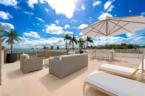 4137 Bay Beach Ln #525, Fort Myers Beach, FL 33931