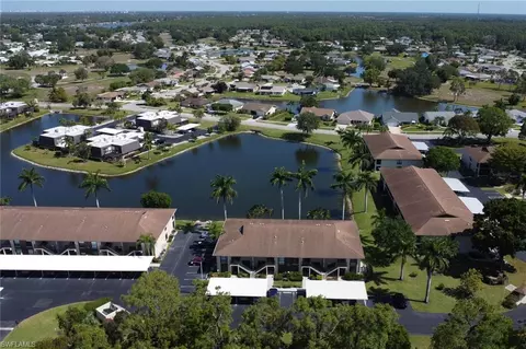 View/Area - 4310 Chantelle Dr #E102, Naples, FL 34112 photo 5 of 6