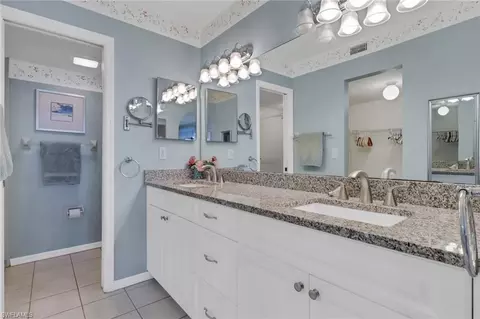 Bath - 4310 Chantelle Dr #E102, Naples, FL 34112 photo 1 of 3