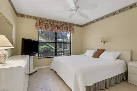 Bedroom - 4310 Chantelle Dr #E102, Naples, FL 34112 photo 4 of 5