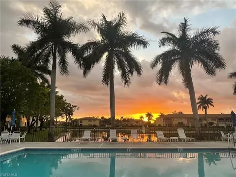 Exterior - 4310 Chantelle Dr #E102, Naples, FL 34112 photo 5 of 6