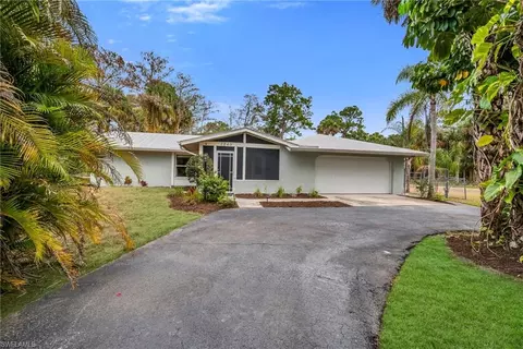 1840 23rd St SW, Naples, FL 34117