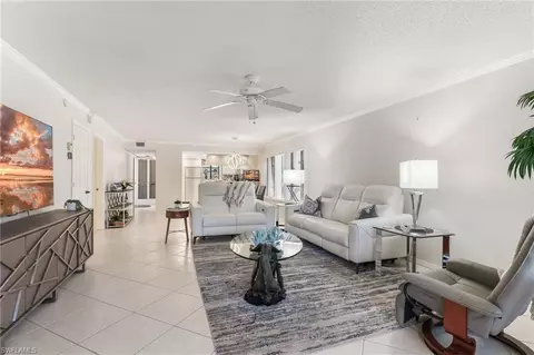 1529 Oyster Catcher Pt #1529, Naples, FL 34105