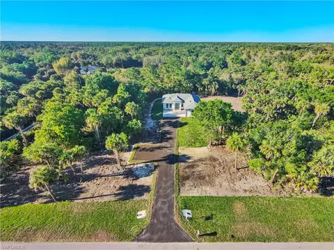 2997 28th Ave SE, Naples, FL 34117