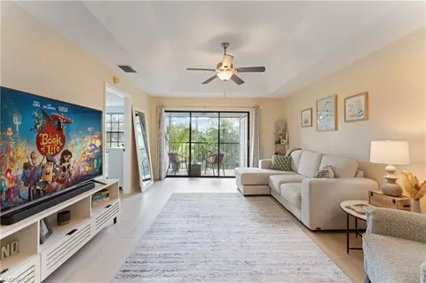 809 Augusta Blvd #809-6, Naples, FL 34113
