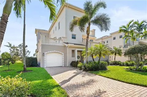 584 Avellino Isles Cir #101, Naples, FL 34119