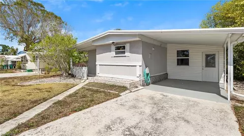 171 Grassy Key Ln, Naples, FL 34114