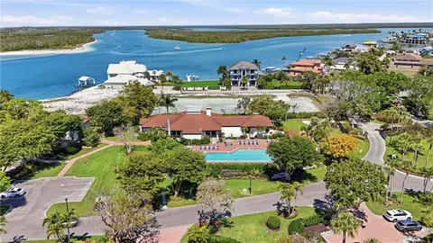 View/Area - 309 La Peninsula Blvd #309, Naples, FL 34113 photo 6 of 6