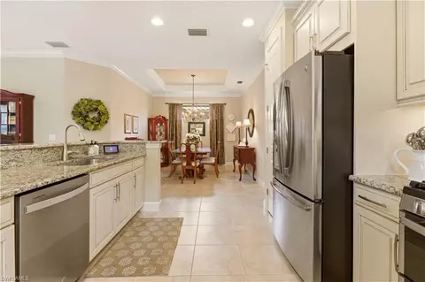 Kitchen - 8300 Lucello Ter N, Naples, FL 34114 photo 4 of 4