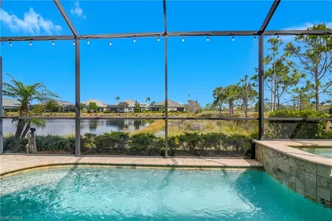 6907 Cay Ct, Naples, FL 34113