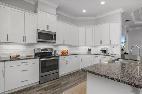 Kitchen - 6907 Cay Ct, Naples, FL 34113 photo 1 of 7