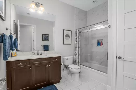 Bath - 6907 Cay Ct, Naples, FL 34113 photo 3 of 4