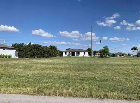 1709 NW 24th Pl, Cape Coral, FL 33993
