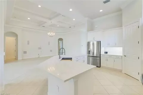 Kitchen - 6419 Vivaldi Ct, Naples, FL 34113 photo 4 of 4