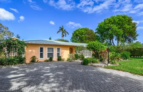 737 Mooring Line Dr, Naples, FL 34102
