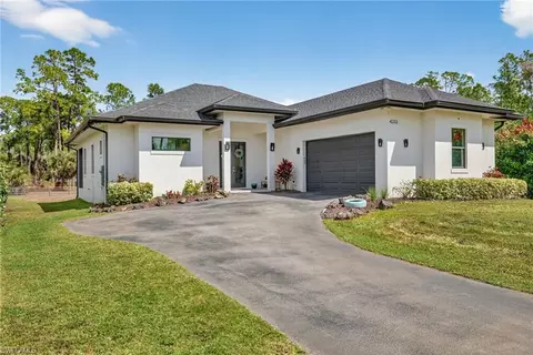 4233 4th Ave NE, Naples, FL 34120