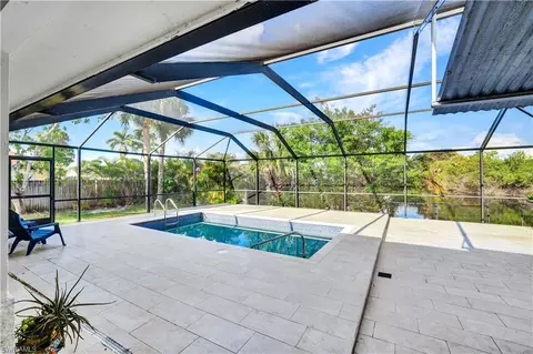 2540 47th Ter SW, Naples, FL 34116