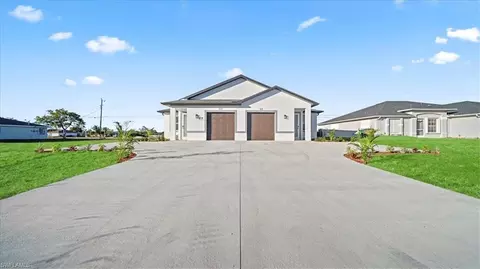 13231325 NE 8th Pl, Cape Coral, FL 33909