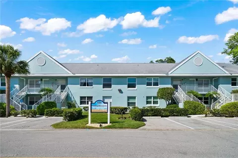 121 Wading Bird Cir #B201, Naples, FL 34110