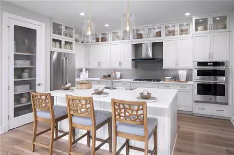 8909 Oceana Way, Naples, FL 34114