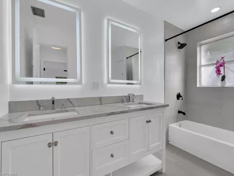 Bath - 4941 Aztec Cir, Naples, FL 34112 photo 2 of 2
