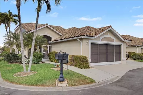 317 Stella Maris Dr S, Naples, FL 34114