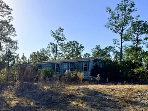 1610 Ivy Way, Naples, FL 34117