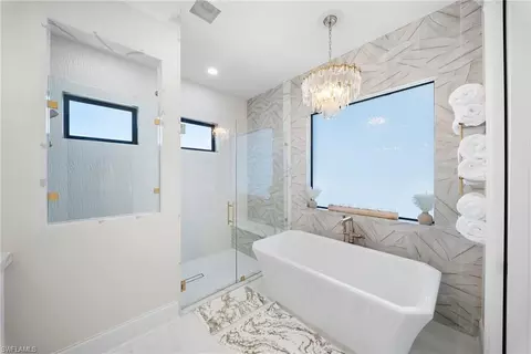Bath - 405 Samar Ave, Naples, FL 34113 photo 2 of 5