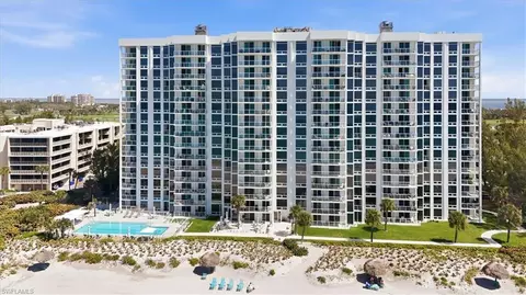 2425 Gulf Of Mexico Dr #6D, Longboat Key, FL 34228