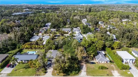 3045 Woodside Ave, Naples, FL 34112 photo 13