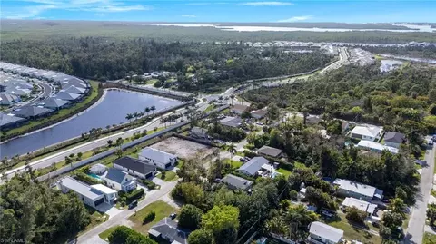3045 Woodside Ave, Naples, FL 34112 photo 16