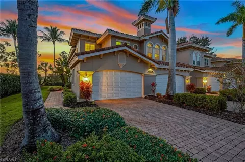 9031 Cherry Oaks Trl #201, Naples, FL 34114