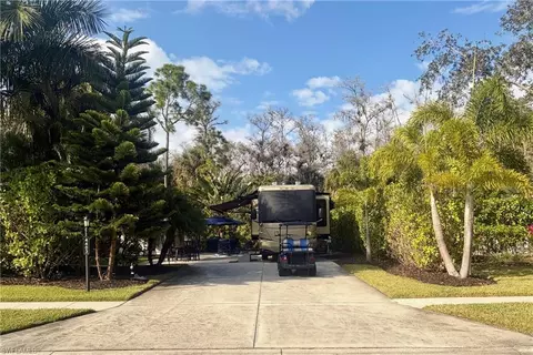 4403 Southern Breeze Dr, Naples, FL 34114