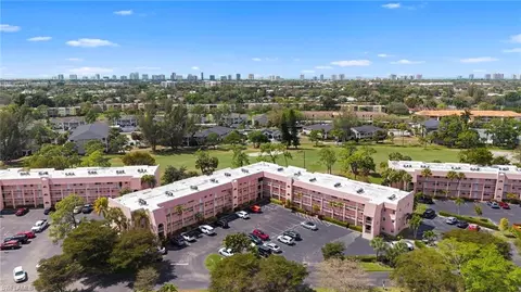 170 Turtle Lake Ct #109, Naples, FL 34105