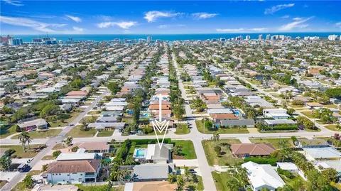 800 100th Ave N, Naples, FL 34108