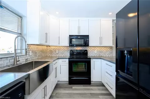 5499 Rattlesnake Hammock Rd #304A, Naples, FL 34113