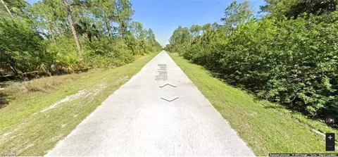 4669 32nd Ave SE, Naples, FL 34117