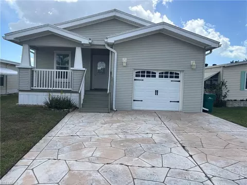 12 Aquamarine Ave #12Q, Naples, FL 34114