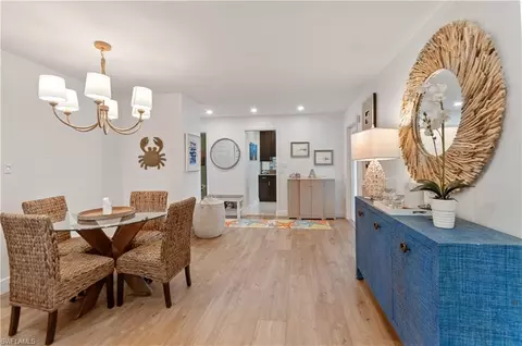 Dining - 680 12th Ave S #680, Naples, FL 34102 photo 2 of 2